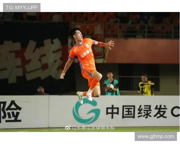 梅开二度助力山东泰山B队 张羽桐荣膺中乙第30轮最佳球员